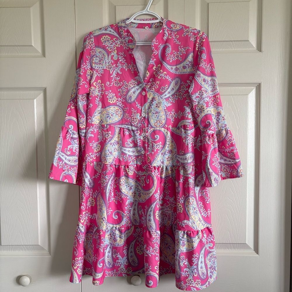 ❤️ Pink Paisley Women’s Mini Dress Small 3/4 sleeve Vneck Summer Vacation